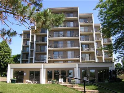 2700 North Shore Dr Unit: 605, Clear Lake in Mason City, Iowa Real Estate - Homes & Land