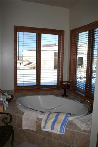 4605 Ballantyne Road, Belgrade, MT 59714