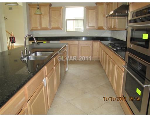 2788 Josephine Dr, Henderson, NV 89044