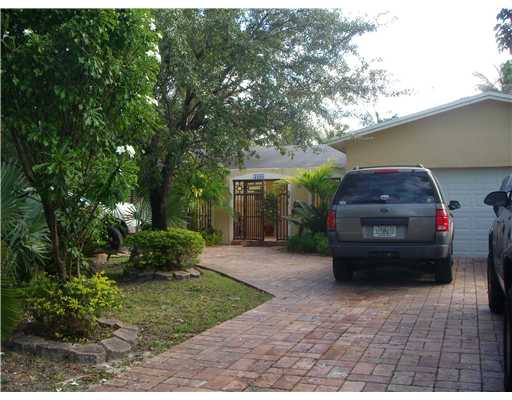 7635 SW 93 PL, South Miami, Florida Homes & Land - Real Estate